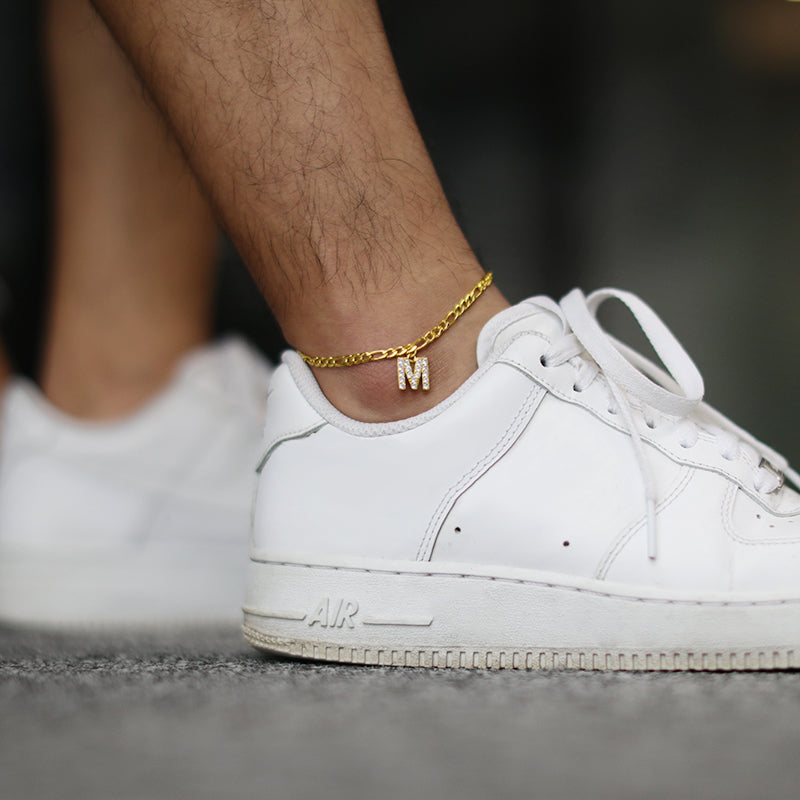 Bracciale con iniziale personalizzata – Eleganza su misura